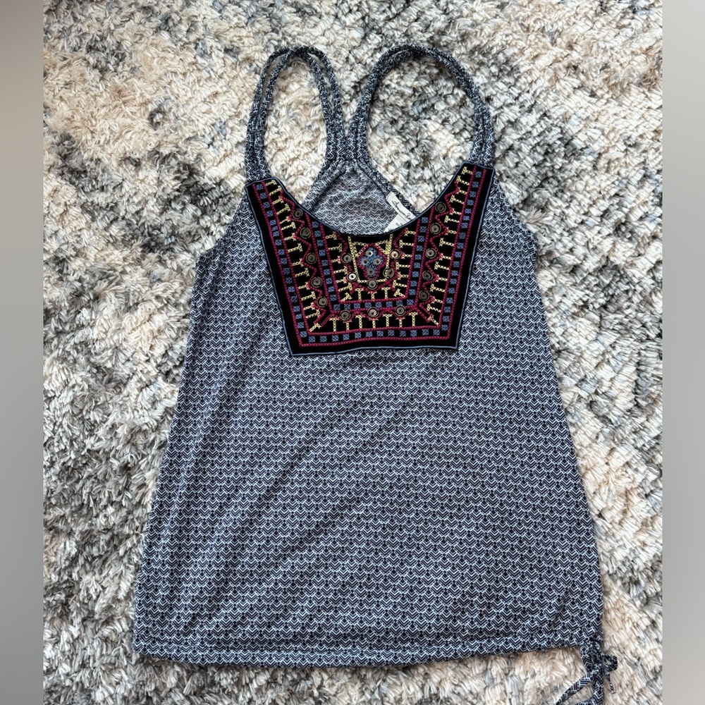 AMERICAN RAG M BLUE WHITE EMBROIDERED COIN BEAD BRAIDED BOHO TANK TOP SUMMER